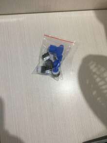 （实物非常小！请在订购前测量您水龙头的直径！）一套/6个迷你厨房水龙头，内置起泡器和隐藏式滤网——包含2个专用起泡器扳手，可替换水槽水龙头限流器，厨房隐藏式起泡器，浴室水槽起泡器 - 彩色 - 查看 3