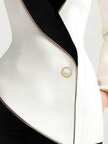 Elegant Asymmetric White Contrast Lapel Suit Jacket - trắng - Xem 5