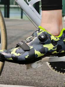 Zapatos de ciclismo profesionales SPD unisex compatibles con Peloton Indoor Road Bike. Zapatos para hombres y mujeres que se pueden ajustar con clips de zapato triangulares para pedales exteriores, antideslizantes y resistentes al desgaste, ligeros y cómodos