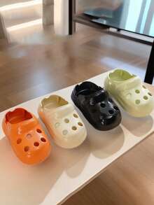 1pc Creative Slippers-Shaped Ashtrays, Interesting Ceramic Hole Shoes Ashtrays, Unique Office Decorations, Fashionable And Decorations In Family Living Rooms, And Stylish Ashtrays In Hotels And KTVs - Multicolor - View 7