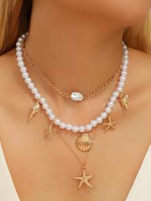 Shell Necklace For Women,18k Gold Plated Layered Starfish Conch SeaShell Pearl Pendant Charm Necklace,Non Tarnish Adjustable Stainless Steel Chain Stack Jewelry For Summer Beach Vacation Mother's Day Give Her A Gift