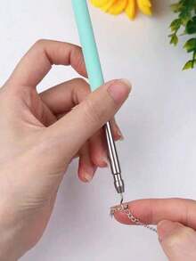 1/2/10pcs Bracelet Helper, Bracelet Auxiliary,Stainless Steel Bracelet Fastener Helper, Jewelry Helper Bracelet Clasp Helper, Portable Bracelet Jewelry And Hooking Equipment Bracelet Attachment, Adjustable Bracelet Fastener - Easy-To-Use Jewelry Helper Women,Used Necklace And Bracelet Zipper Adjustment, Jewelry Wearing Aid