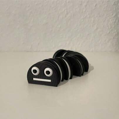 1 Peça Estátua de Biscoito de Chocolate Conectado em 3D com 8 Peças - Escultura Realista de Biscoito Ligado com Detalhes de Recheio de Creme para Prateleira, Decoração de Cozinha - Acessórios de Decoração com Tema de Alimentos - Presente Doce Perfeito para Fãs de Cozimento e Colecionadores de Decoração de Sobremesa