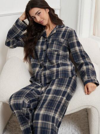 New Fashionable Casual Thick Winter Pajama Clothes Set For Women