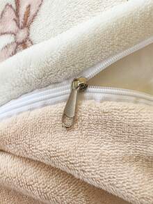 3-Piece Reversible Thickened Bedding Set, Includes 1 Duvet Cover And 2 Pillowcases (Bed Sheet And Pillow Not Included), Soft, Instant Warmth, Breathable, Moisture-Wicking, Minimalist Fashion, Machine Washable - Cappuccino - View 9