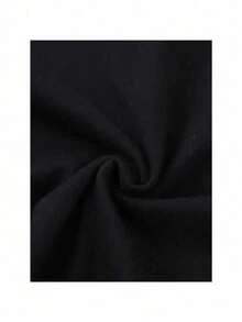 Disney Authorized Men < < Zootopia > > Undercover Task Theme: T-Shirts With  Crowds Going Out Of The Street, Judy Nick+Urban Scene Decoration, And "Trackdownthesnake" Slogan Embellishment. The Printing Details Are Full Of Atmosphere, And The Fabric Is Washable And Easy To Take Care Of, Which Is Suitable For Cool Crowds Going Out Of The Street, Punching In The Park, Commuting And Relaxing. - 黑色 - 查看 4