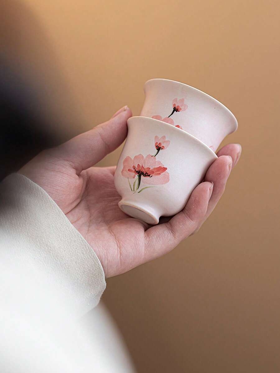 1 pieza/2 piezas Taza de té de cerámica con flores pintadas a mano, Taza de té con brillo del atardecer y mariposa, Taza de té de porcelana rosa femenina, Taza de té con tallo floral romántico, Juego de té Gongfu, Taza de té amada por las hadas, Taza de invitados para el hogar, Adecuada para todas las estaciones