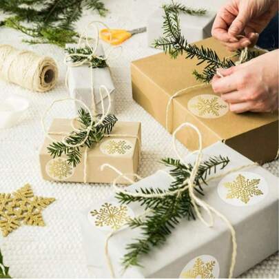 500 Stücke/Rolle transparente goldene Folie Schneeflocken Selbstklebende Aufkleber, transparente goldene Siegeletiketten für Umschläge, Magazine, Party DIY Dekorationen, wasserfeste PVC Aufkleber, Schulmaterial, Schulanfang