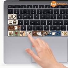 SUPSTICKER 1 pieza Tamaño: 10,18 x 11,99 cm Pegatina decorativa para teclado con patrón de animal de dibujos animados estilo INS, adecuada para el teclado de precisión de 13,3 pulgadas del Air. Hecha de material de vinilo autoadhesivo, se puede despegar y volver a aplicar según sea necesario. Sirve para embellecer el teclado del portátil y evitar arañazos. - Multicolor - Ver 8