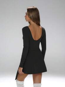 FWH Women's Sports Dress, With A Round Neck And Long Sleeves, A Tie Bow Detail At The Waist, A Slim Fit, Elastic Waistband And A-Line Silhouette, Highlighting The Waist While Shaping The Hips, Moderate Functionality, And Versatile Wear, Seamlessly Transitioning From Professional Settings To Yoga Classes, Black Spring - màu đen - Xem 4