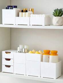 1 件迷你壁挂式三层收纳盒，节省空间的桌面化妆品收纳盒、梳妆镜柜，无需钻孔