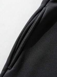 Men's Abstract Star Print Round Neck Short Sleeved Casual T-Shirt And Flame Print Pants 2-Piece Set, Men's Clothing, Versatile For Both Men And Women, T-Shirt And Sweatpants 2-Piece Set - 黑色 - 查看 5