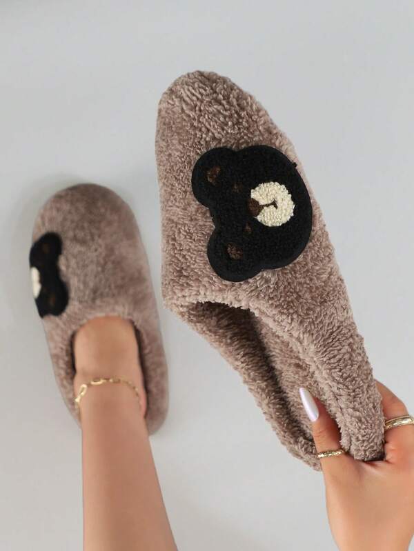 Herbst/Winter süße Cartoon-Stickerei Bär Plüsch Soft-Sohle Hausschuhe für Frauen, leise Hausschuhe für Innenräume