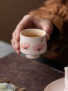 1 pieza/2 piezas Taza de té de cerámica con flores pintadas a mano, Taza de té con brillo del atardecer y mariposa, Taza de té de porcelana rosa femenina, Taza de té con tallo floral romántico, Juego de té Gongfu, Taza de té amada por las hadas, Taza de invitados para el hogar, Adecuada para todas las estaciones