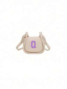 迷你休闲百搭简约纯色DIY PU材质斜跨单肩包，印有26个A-Z字母。您可以把它想象成一个口红零钱包，可以单肩背或斜挎。适合外出上学、旅行购物时使用。圣诞节、感恩节、周五的礼物。最佳礼物。 - 米色+紫色字母 - 查看 18