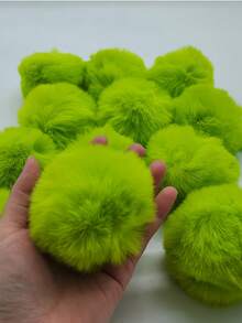 10 pièces Boules de Noël floconneuses avec lutins, boules de Noël vertes, décorations de Noël à suspendre, pompons en fausse fourrure, convient pour les fêtes de Noël, la décoration de rampe