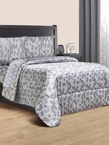 Home Elephant Extra Soft Microfiber Duvet Set For Double And King Size With Sheets Included, Various Models - Red - View 5