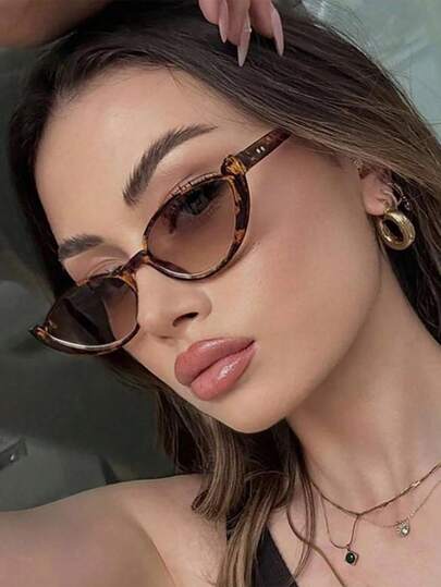 1 Pair Oval Fashionable , Leopard Print Women's Glasses, Suitable For Summer Outings/Vacations/Outdoor Picnics/Parties/Daily Wear/Beach Parties, Women's Fashion Glasses, Beach Accessories, Elegant Aesthetic Fashion Glasses, Women, Beach Accessories, Retro Y2K Style, Suitable For Summer Beach Vacations, Outdoor Activities And Travel