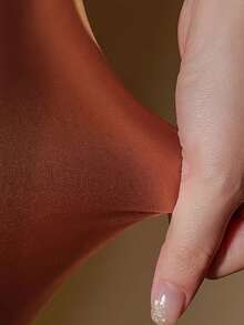 1 Pair Sheer Pantyhose, 70D Glossy Reflective Tights, Anti-Snag, Cozy