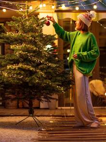 1 件太阳能 LED 仙女灯，100 个暖白色爆竹灯串，5.97 米星光萤火虫灯，适用于 DIY 花环、家居搬迁、室内外圣诞装饰，塑料材质，太空主题 - 暖白 - 查看 6