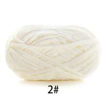 1pc Velvet Soft Yarn, Approx. 50g/Pc, 60m/Pc, Handmade DIY Medium Thick Knitting Yarn, Fluffy Polyester Soft Knitting Yarn, Suitable For DIY Crafts, Knitting And Crocheting Scarves, Hats, Shoes, Bags, Pads, Dolls, Blankets, Slippers, Handmade Crochet Projects (Random Packaging)