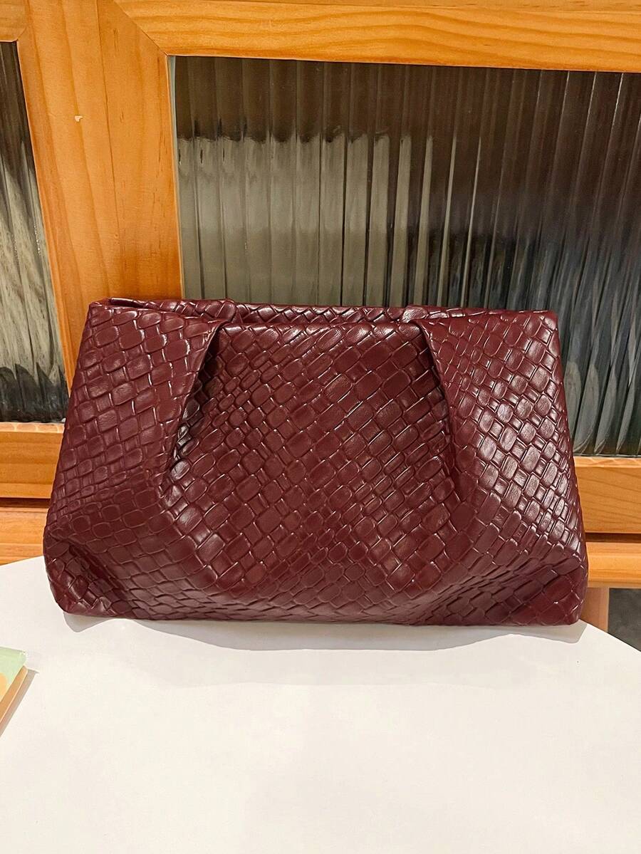 New Fashion Solid Color Clutch, Pleated Cloud Bag, Solid Color Casual Envelope Bag, Cosmetic Bag, Travel Accessory Bag, Inner Liner Bag, Toiletry Bag, Storage Pouch - Red - View 1