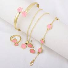 5 Pieces Of Popular Lucky Clover Fashion Lucky Stud Necklace Bracelet Ring Five-Piece Set With Five-Petal Flowers, Suitable For Parties And Festivals