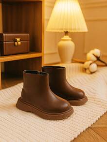 2025 Autumn/Winter New Brown Fashion Children's Shoes, Stylish Boys/Girls Ankle Boots. Minimalist Solid Color Boots, Suitable For Casual Sportswear Or Cute Dresses, Fits Any Season