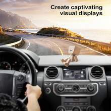 Boneco de madeira feito à mão que balança para homens - Boneco de ação com cabeça de boneca e olhos expressivos e rosto sorridente | Decoração moderna para mesa e painel de carro, Fidget engraçado para escritório, caverna masculina ou mesa - Presente criativo para homens, Construção em madeira, Design compacto e portátil, Mecanismo de cabeça giratória suave, Acessório de mesa divertido, Ideia de presente para homens, Feito à mão em madeira, Decoração de escritório, Decoração peculiar