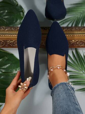 女士纯色平底鞋，透气针织尖头一脚蹬，轻便舒适