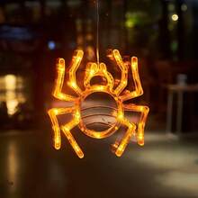 Luces LED de ventana de diseño múltiple para Halloween - Juego de decoración con ventosas y batería, con calabazas naranjas, arañas, ojos de fantasma y sombreros de bruja para crear una atmósfera espeluznante en interiores/exteriores. Decoración para Halloween, Navidad, Acción de Gracias, bodas, hogar, otoño, cumpleaños, fiestas, jardín, festivales y adornos de Halloween.