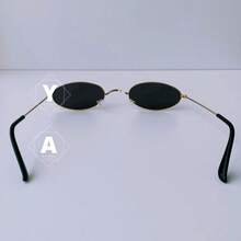 Retro Oval Sunglasses With UV400 Protection - Black With Gold - View 4