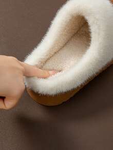 Pantuflas de felpa para uso en el hogar, pantuflas de felpa gruesas para dormitorio posparto, cálidas y antideslizantes para el invierno en el hogar, adecuadas para otoño e invierno, regalos perfectos para familiares y amigos