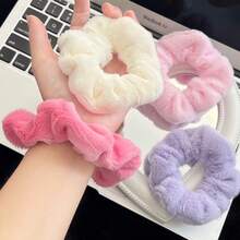 Kit 6 Cute Plush Hair Accessories For Colorful Soft Scrunchies - Enviar Cor Aleatoriamente - View 5