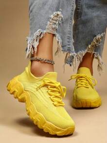女士户外新款百搭日常舒适柔软透气网眼一脚蹬鞋，纯色休闲运动鞋 - 黃色 - 查看 3