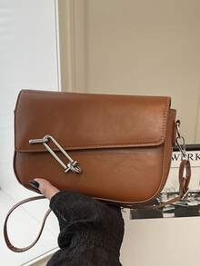 新款百搭马鞍包 小众时尚高端单肩包 通勤手提包 休闲斜挎包 纯色百搭翻盖单肩包 腋下托特包 豆腐包 单肩腋下包 老款