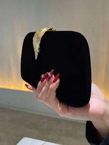 Black Elegant Velvet Vintage Metal Leaf Clasp Formal Party Clutch Purse, Suitable For Evening Gowns, Banquets, Weddings, And Formal Occasions, Perfectly Matching With Prom Dresses For Women, Prom Accessories,Sequin Dress Women,Sparkly Dress,Elegant Dresses For Women, Elegant Prom Bag, Perfectly Matching With Bridal Party,Lightweight,Business Casual Rhinestone Decor Bucket Bag Mini Drawstring Design, Clear Bag Faux Pearl Bag Evening Bag,Dinner Bag Glamorous,Elegant,Exquisite,Quiet Luxury Rhinestone For Party Girl,Woman,Bride Perfect For Party,Dinner/Banquetchristmas Party Dress - 黑色 - 查看 10