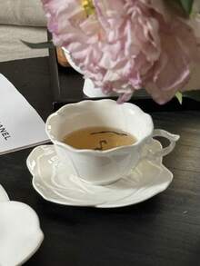 1 Set European Style Rose Ceramic Coffee Cup & Saucer, Asymmetrical Embossed Tea Cup Set, Petal Coffee Cup, Cup And Saucer, Home Breakfast Coffee Cup, Milk Cup, Juice Cup, Suitable For Afternoon Tea, Home, Elegant Latte Cup And Dessert Plate - Multicolor - View 9