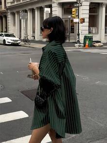 复古宽松口袋纽扣长袖条纹可爱漂亮休闲优雅衬衫上衣，适合女士，秋冬季节/圣诞节/感恩节穿着 - 軍綠色 - 查看 2