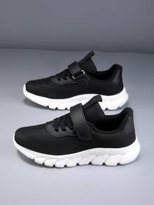 Low-Top Breathable Mesh Comfortable Casual Outdoor Children Sports Running Shoes - Black and White - View 2