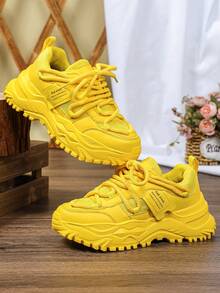 男士四季跑步鞋，百搭亮黄色个性化鞋面，男士运动休闲鞋，网眼透气厚底厚底运动鞋，户外、节日、派对礼物 - 黃色 - 查看 2