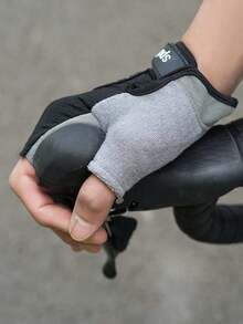 1 Pair Solid Color Letter Print Polyester Fiber Women Sports Fitness Half Finger Gloves, Breathable Anti-Slip Cycling Yoga Gym Training Unisex - B - View 9