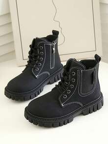 1雙純色軟PU布料切爾西靴，側邊彈性布收緊，內側拉鍊，前綁帶設計，圓頭，保暖厚底增高，時尚經典，適合3-12歲男女學生，日常休閒、度假、校園、戶外，秋冬新款 - 黑色 - 查看 3