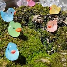 100 piezas de patos mini con luces intermitentes, patos pequeños de resina de colores, patos de resina mini con luz, modelos de animales de plástico ocultos, para decoración de casita de juguete, paisaje micro y acuario, mejor regalo (color aleatorio)