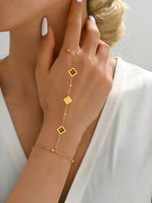 Gold Four-leaf Clover Finger Bracelet