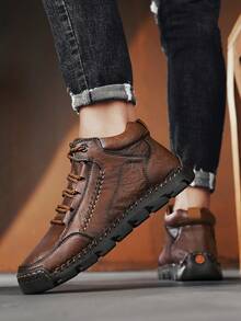 Zapatos casuales de alta top hechos a mano para hombres, zapatillas de deporte de moda con cordones de microfibra y, adecuados para uso diario en otoño/invierno, senderismo al aire libre, cómodos y transpirables con suela antideslizante en color marrón oxidado, tallas grandes 45 46 47 48