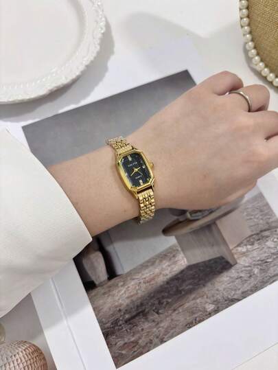 SUNLIFEX ساعة صغيرة جديدة من الذهب وصلت، كاجوال وبسيطة، عصرية، ساعة كوارتز مربعة صغيرة للنساء، مطابقة لإطار مربع بلون الذهب الوردي، مناسبة للارتداء اليومي والحفلات/الديكور الخارجي. مناسبة كهدية