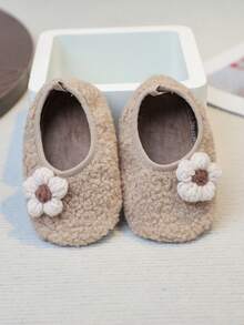 1 Pair Toddler Flower Design Thermal Lined Soft Sole Non-Slip Indoor Slippers, Comfortable, Easy To Wear & Clean, Suitable For Boys & Girls, Warm Holiday Gift For Babies Just Learning To Walk