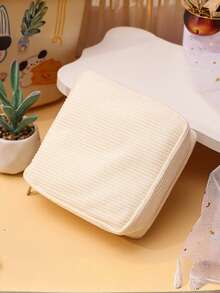 1 Túi đựng băng vệ sinh vải nhung kẻ thời trang mới sáng tạo & siêu dễ thương dành cho nữ, Túi đựng băng vệ sinh phụ nữ hình cô gái hoạt hình mini, Túi đựng mỹ phẩm trang điểm, Ví đựng tiền xu, Túi đựng đồ vệ sinh cá nhân, Túi đựng đa năng, Thích hợp để đựng tiền xu, mỹ phẩm, son môi, băng vệ sinh, khăn giấy và các vật dụng nhỏ khác, Lý tưởng cho phụ nữ đi công tác, nghỉ lễ, học sinh trở lại trường, Có thể dùng làm quà tặng cho bạn bè, ngày lễ tình nhân, quà lưu niệm - Nhiều màu - Xem 14