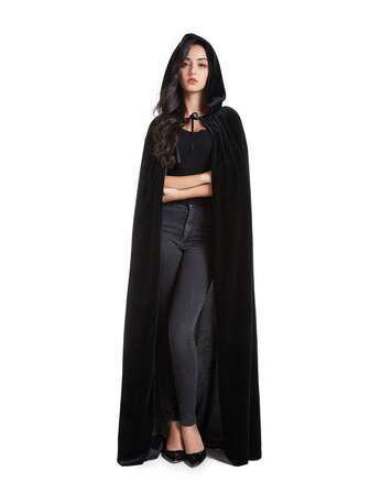 Unisex Hooded Cape Full-Length Velvet Cloak, Suitable For Halloween Costume Role-Playing. Long Hooded Cloak Witch Costume For Both Men And Women